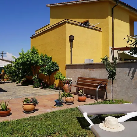 Nyaraló Bon Relax Olot 2b *